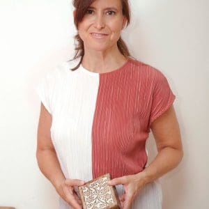 Fotografía de la dueña de Atelier del Orden (María Leaniz)